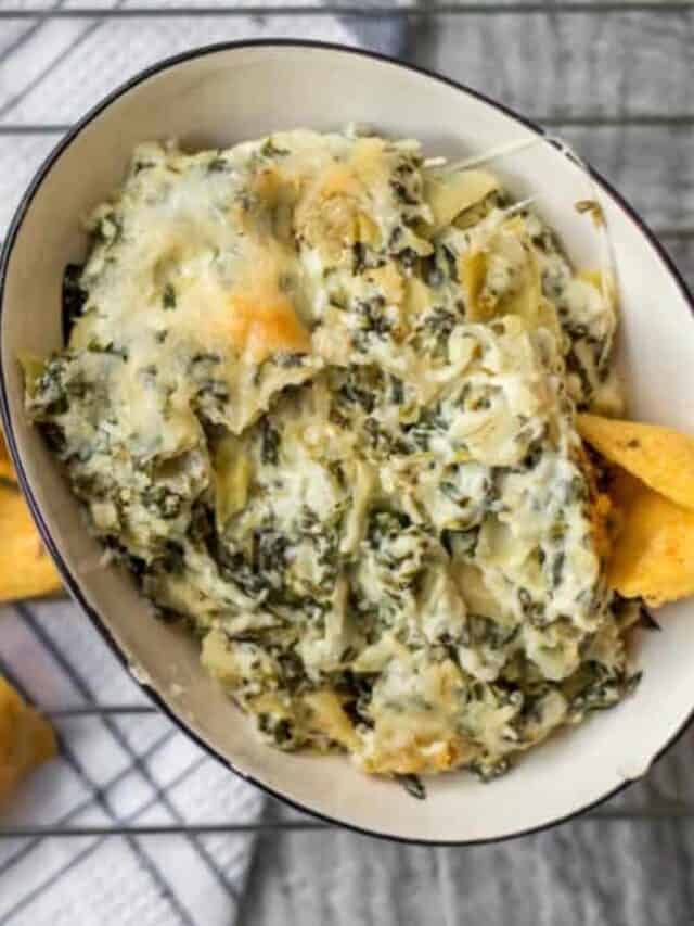 Simple Spinach Artichoke Dip