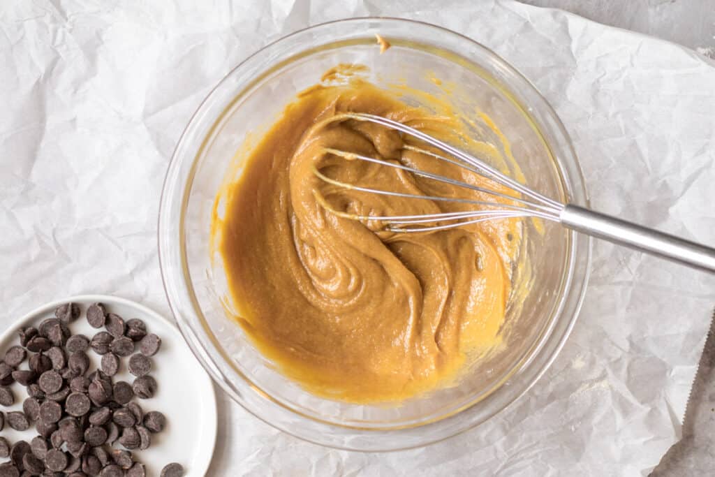 smooth batter in a glass bowl