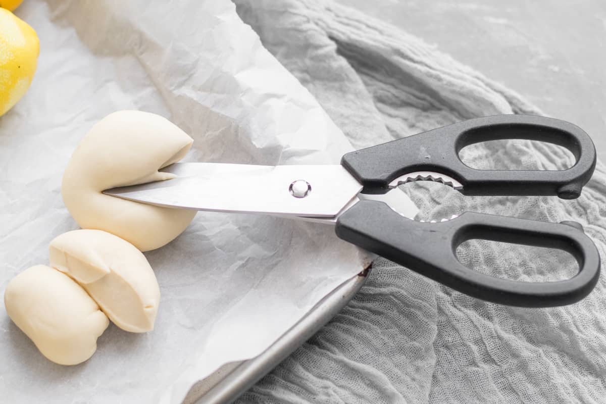 The Simplest Lemon Poppy Seed Monkey Bread • Simple Gray TShirt