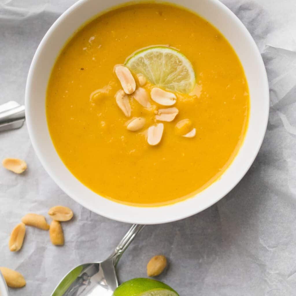 Simple “Just Like Takeout” Vegetable Lo Mein • Simple Gray TShirt