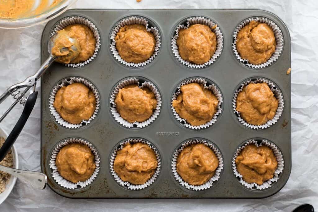 panera-bread-pumpkin-muffin-copycat-recipe-simple-gray-t-shirt