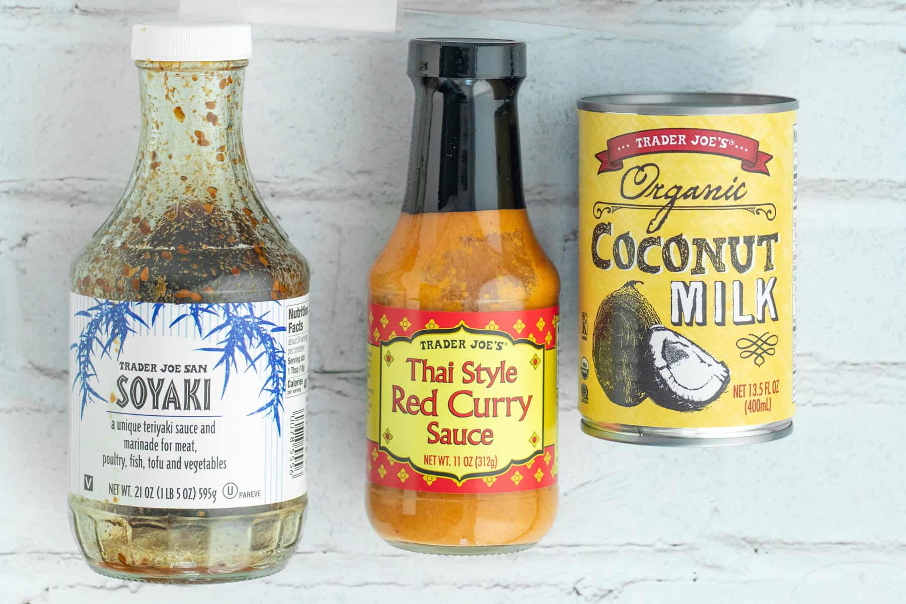 ingredients for a homemade Thai curry sauce from Trader Joes.