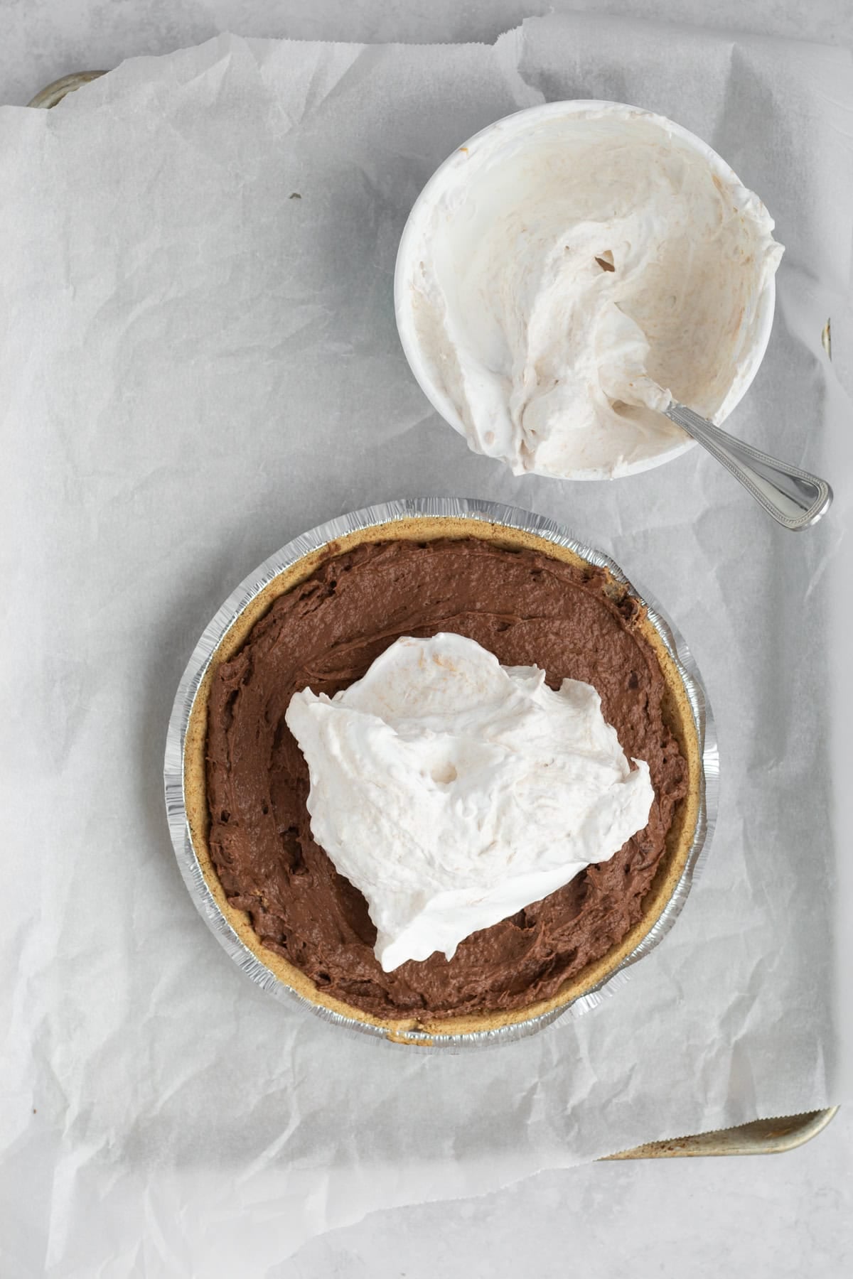 peanut butter cool whip spread on top of pudding pie layer.